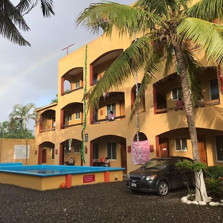 Hotel Cuamatzi Zihuatanejo Exteriér fotografie