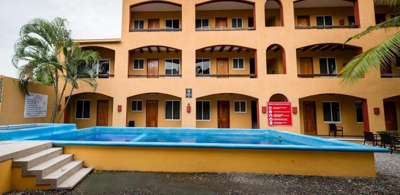 Hotel Cuamatzi Zihuatanejo Exteriér fotografie
