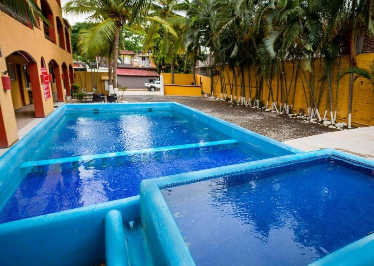 Hotel Cuamatzi Zihuatanejo Exteriér fotografie