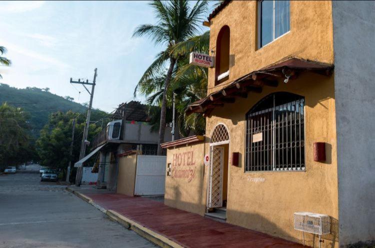 Hotel Cuamatzi Zihuatanejo Exteriér fotografie